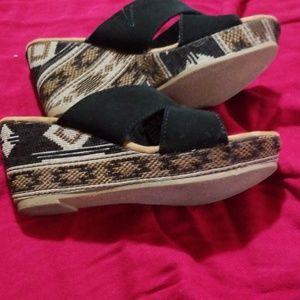 Minnetonka Slide Suede Wedge Sandals